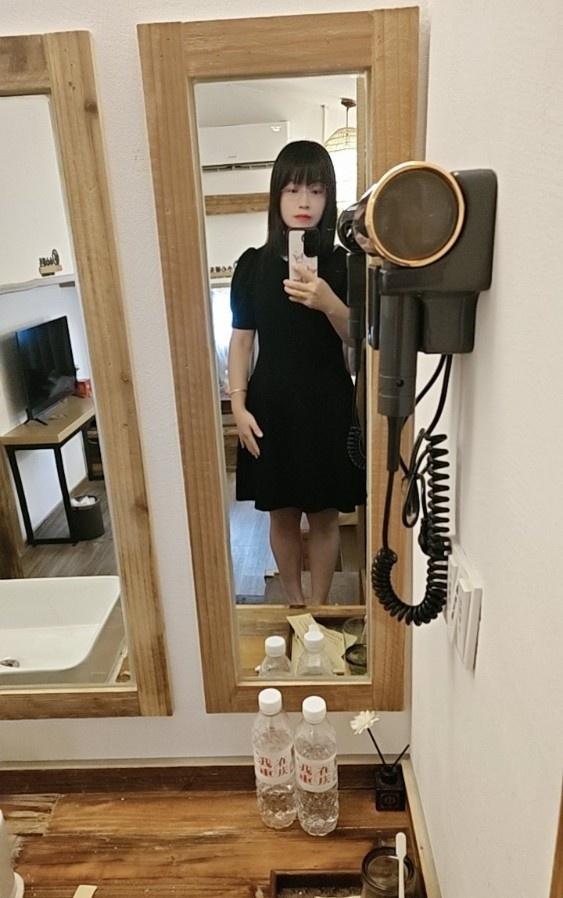 坂田北性价比眼镜妹