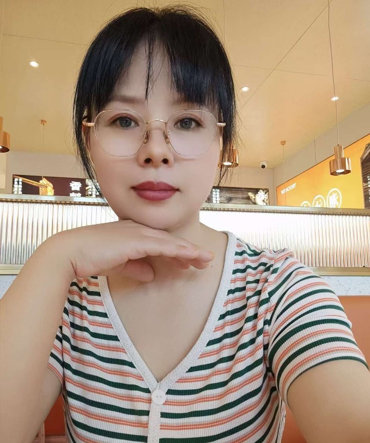 超值服务人妻
