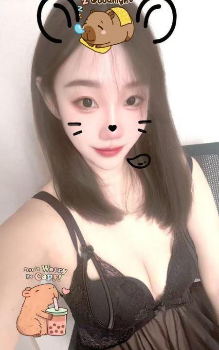 现代城嫩妹嘉玲