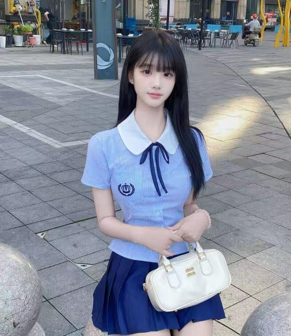 青春活力美少女