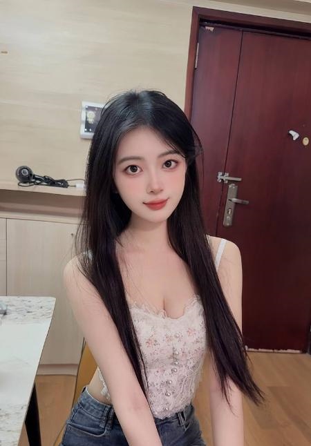 可甜可御颜值女友