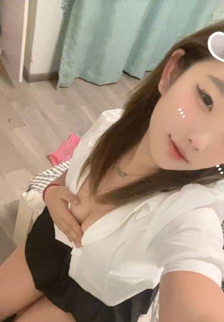双飞两08姐妹体验