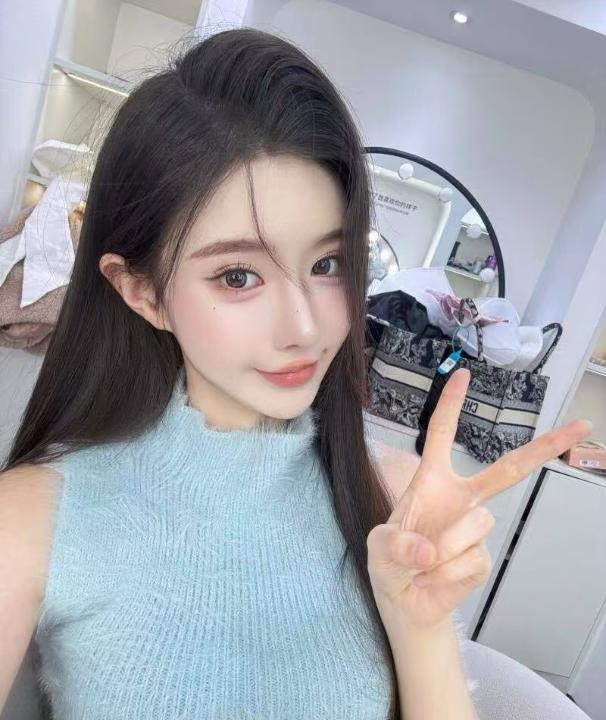网红款高颜值小妹