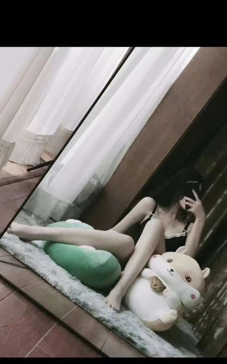颜值美女小圣代