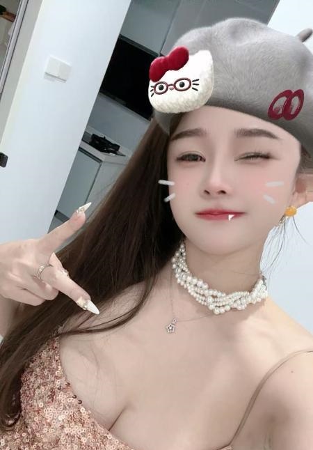 香蜜湖天然E奶涵涵