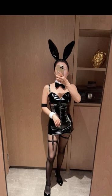 滨江性感小少妇
