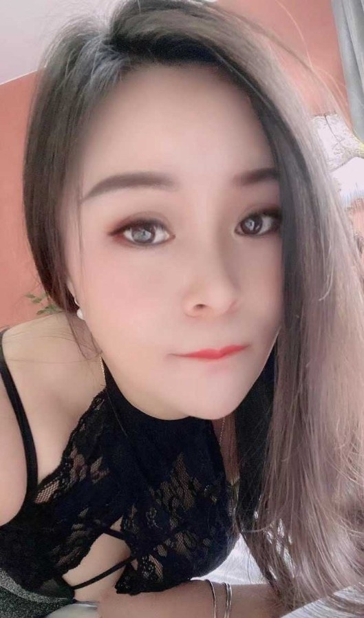 3张女友惠惠