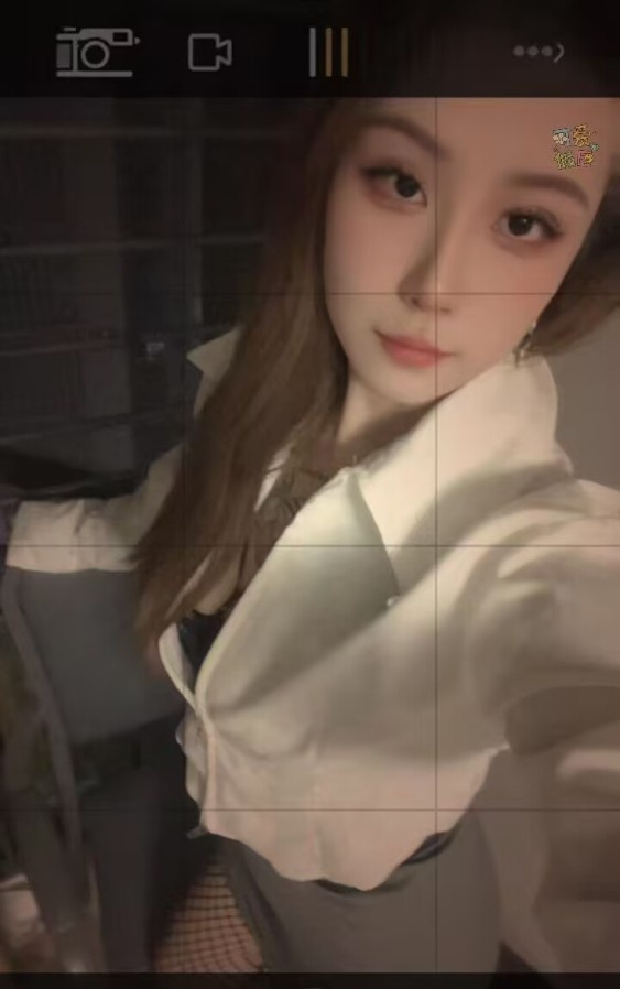 金水丰胸肥臀美少妇