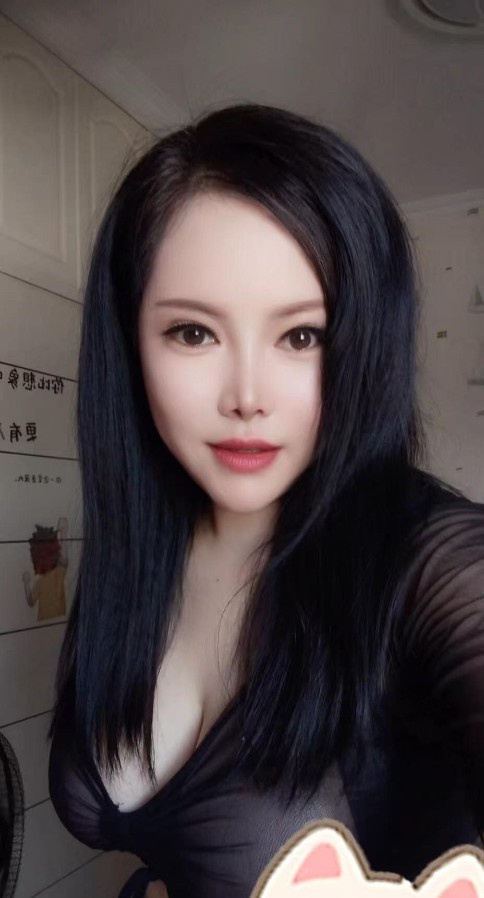 体验倒立吹箫