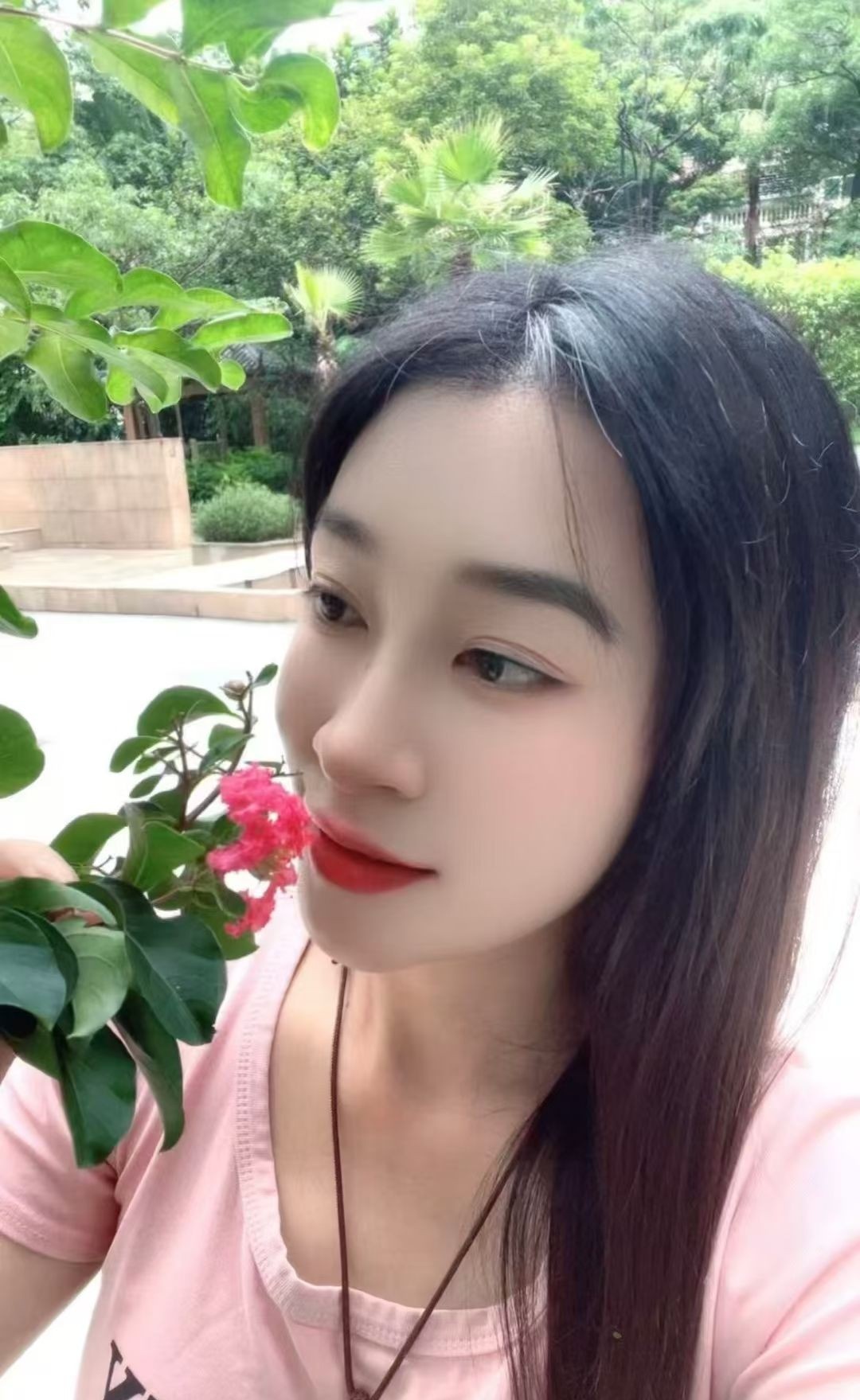 妩媚多姿湘湘