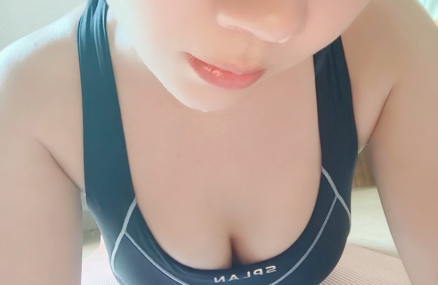 翘臀瑜伽老师