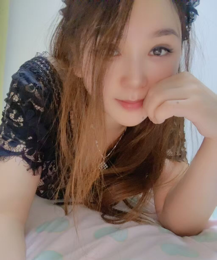 包头白云路小婷