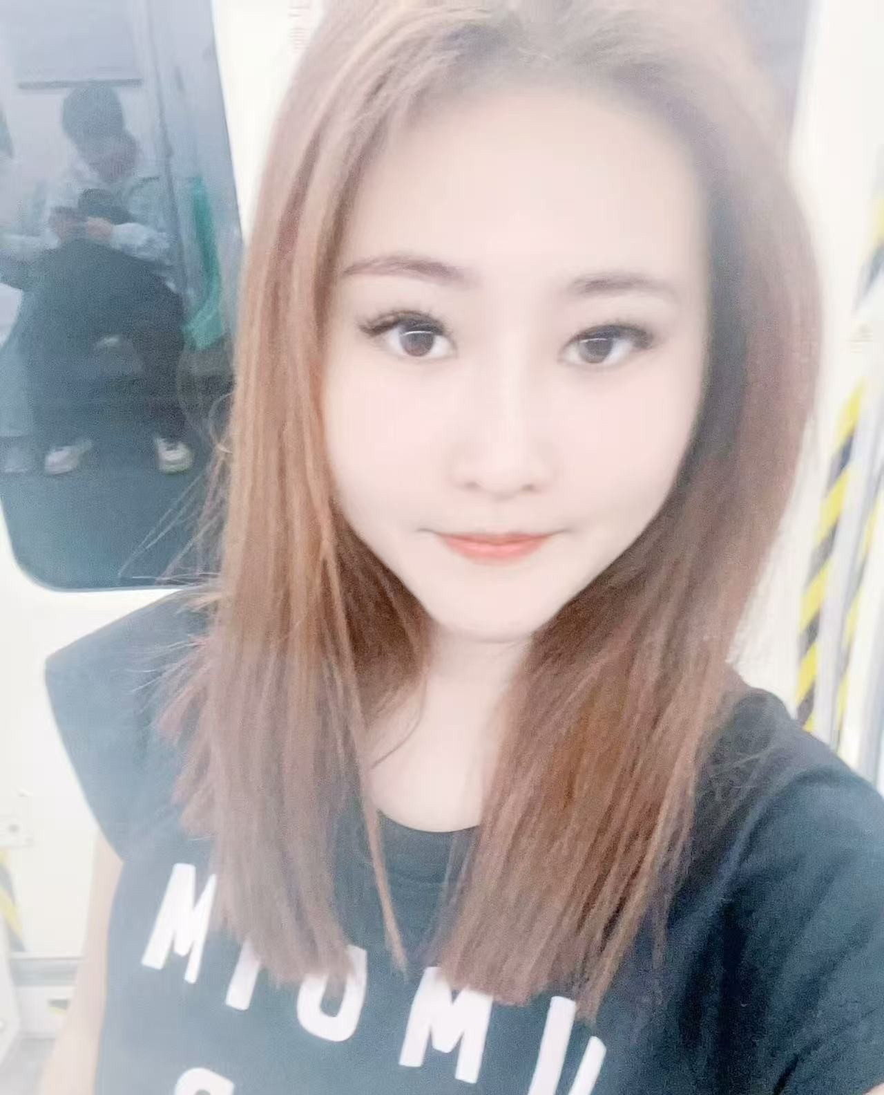 罗湖白虎小敏