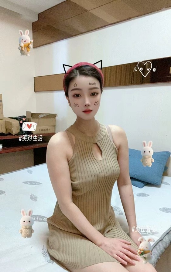 新疆丰满性感小少妇