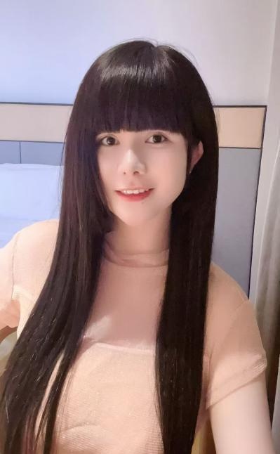 静安大奶诱惑姐姐