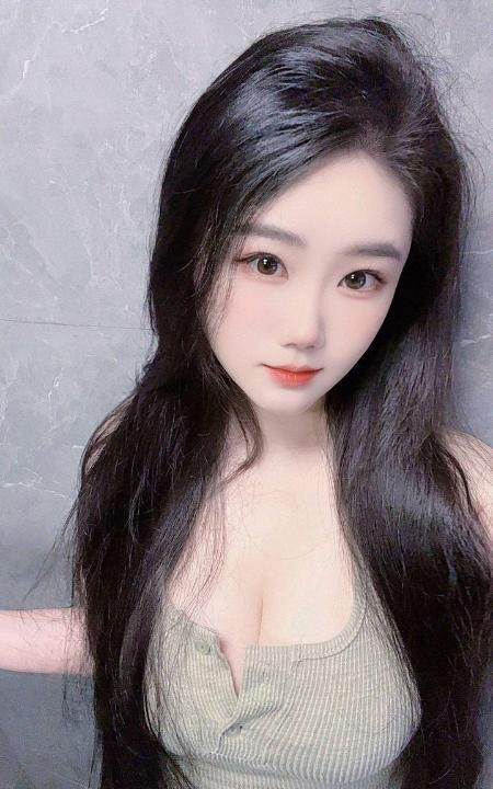 坂田甜妹琪琪