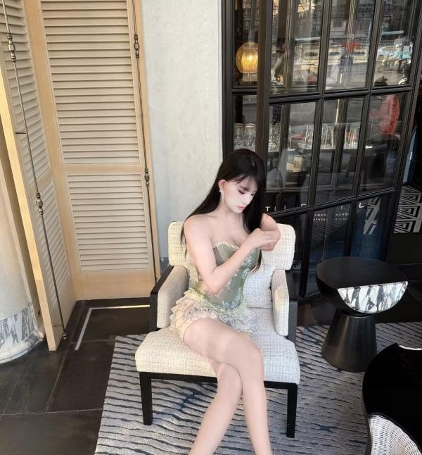 普陀米亚御姐