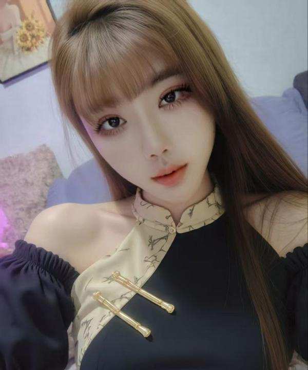 新建性感小姐姐