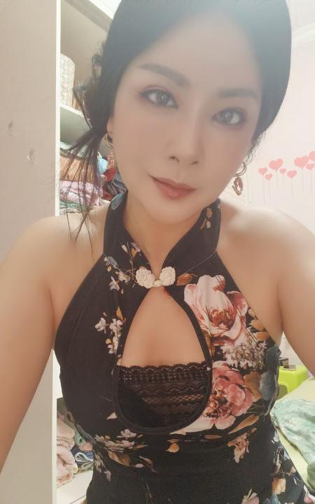 花果园风骚御姐艳儿