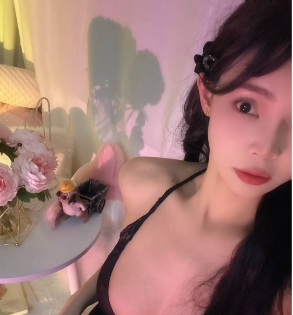 风骚性感米朵老师