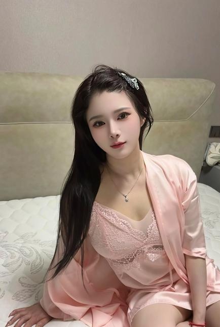 上城毒龙肥臀美少妇