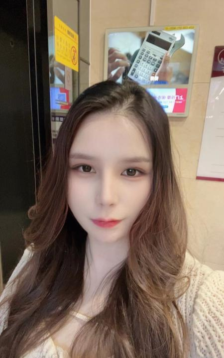 中俄混血哺乳期少妇