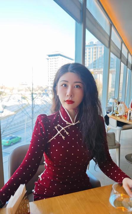 纹身大美妞