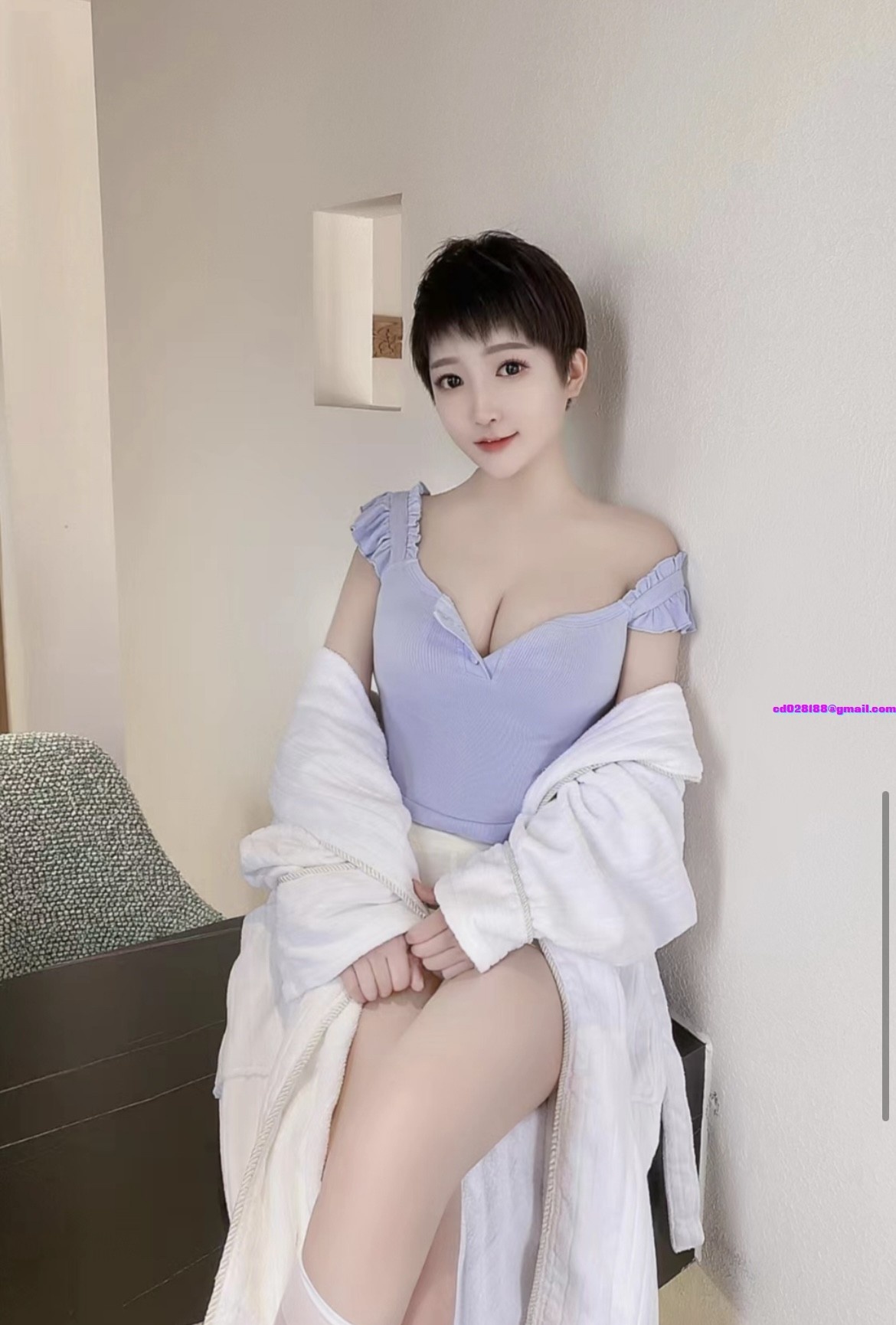 东门兼职御姐，可舌吻
