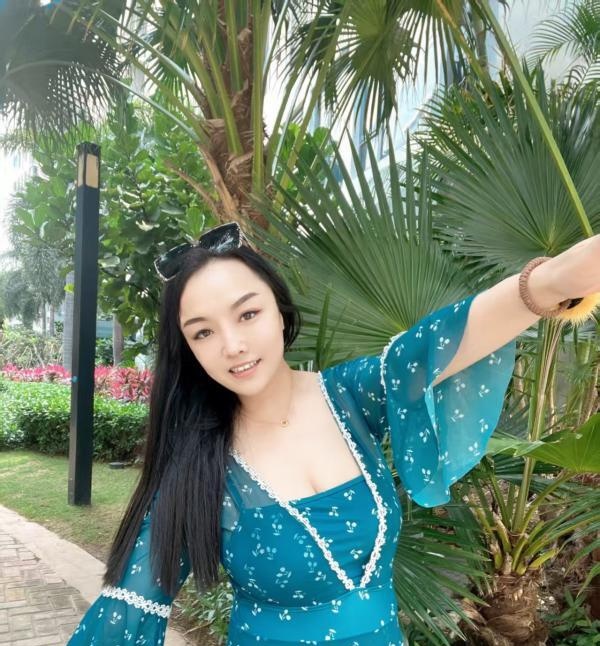 武汉武昌杨家湾骚少妇