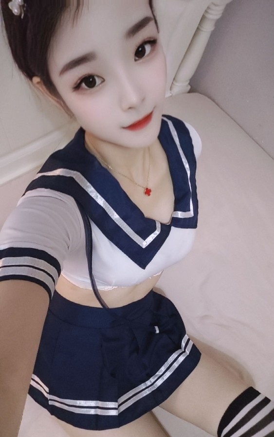服务型苗条少妇茉莉