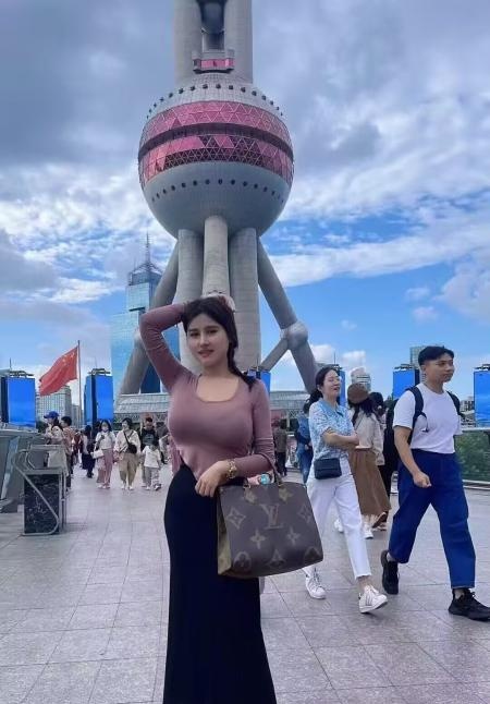 长宁四川妹儿