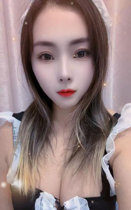 服务型浪人妻