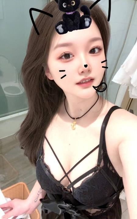制服大奶媛媛老师