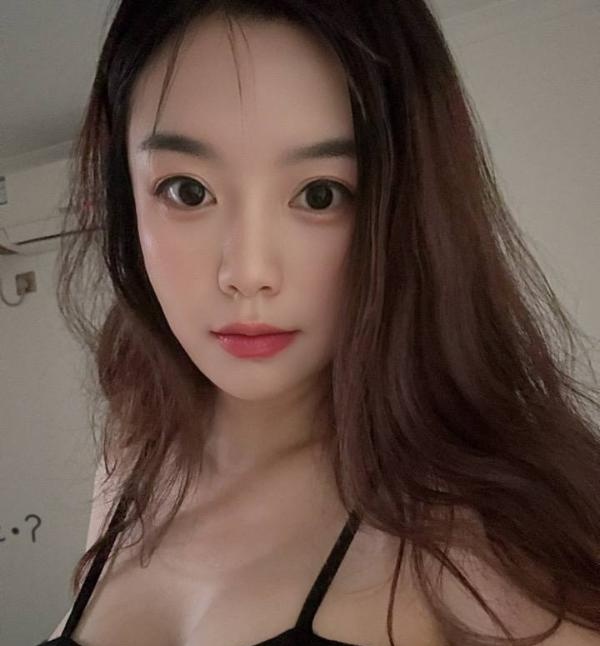 情趣御姐轻轻老师
