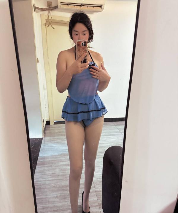 情趣御姐轻轻老师