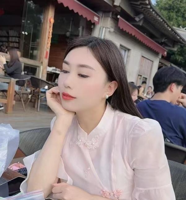 福州美少妇大胸