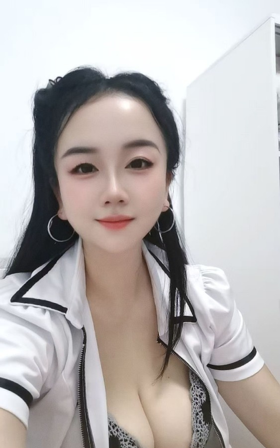 .杭州大 女乃 楠楠