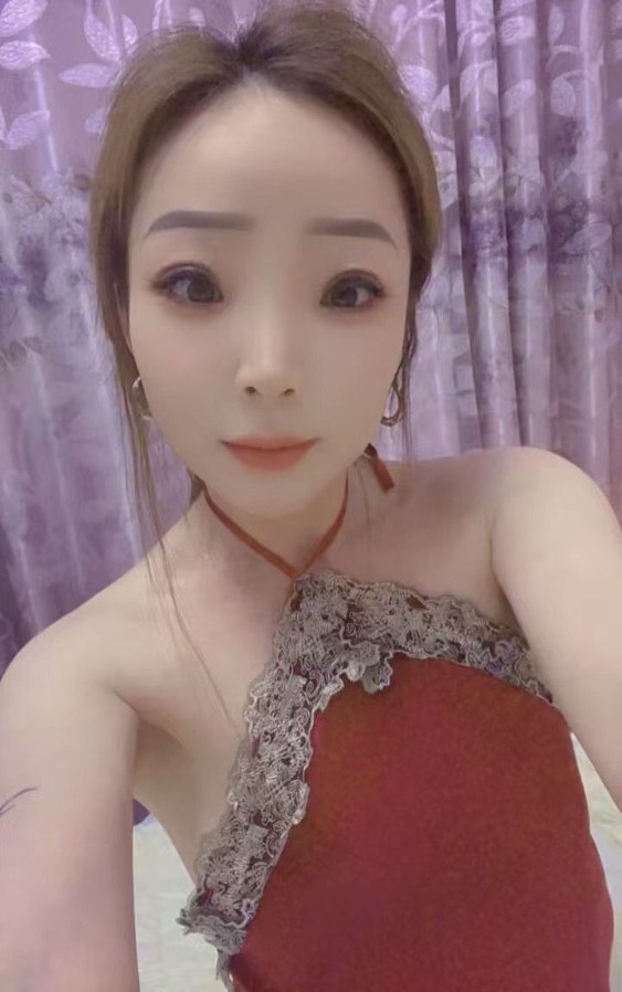 瑶海小巧玲珑少妇