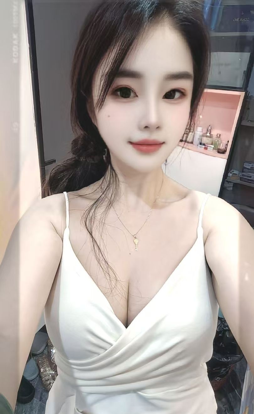 白云大白胸金莲