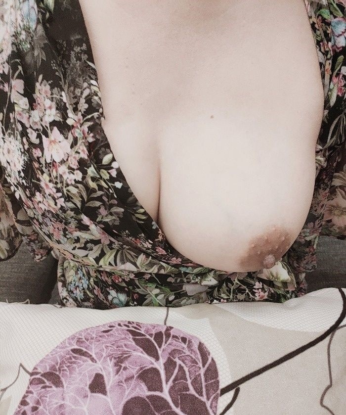 小店区豪乳风骚少妇