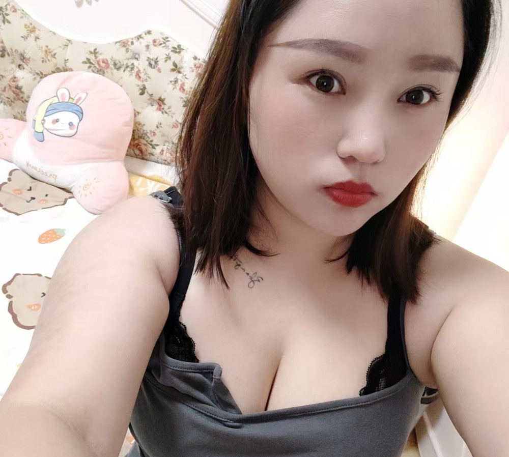 徐汇巨乳肥臀炮架