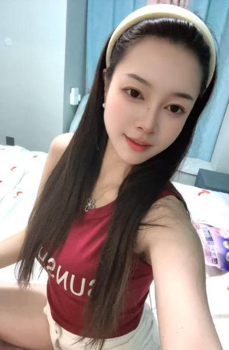 性感美少妇幼恩