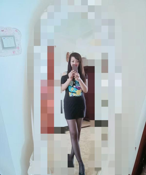 长腿简直小姐姐