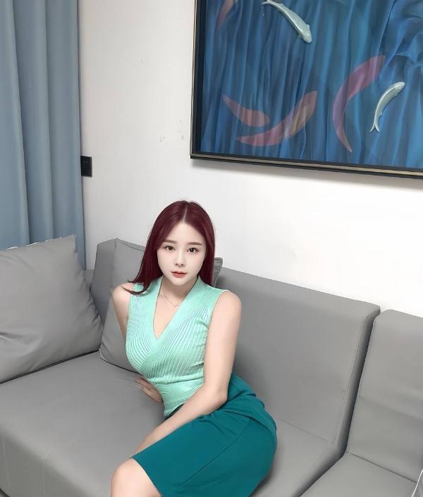 身材好服务骚妇