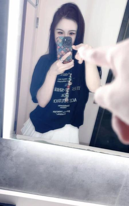 包河雅婷
