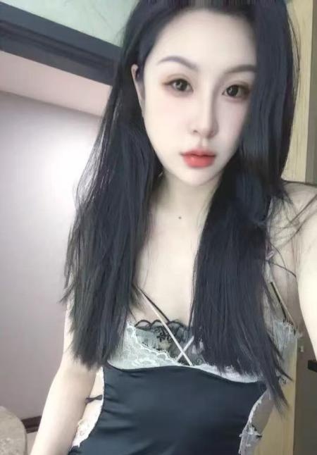包河雅婷