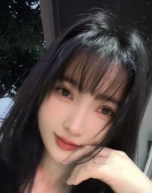 天河蜜桃臀玥玥