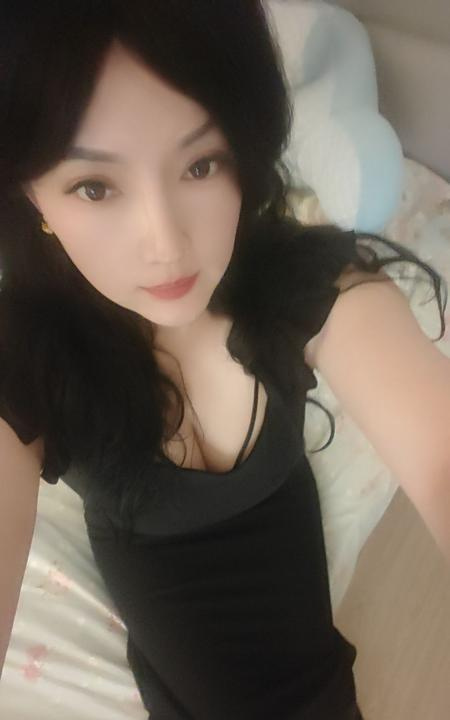 官渡丰满小少妇