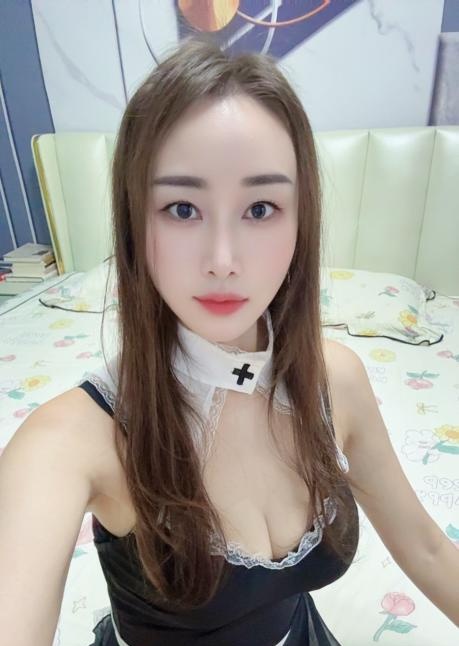 白皙少妇朵朵