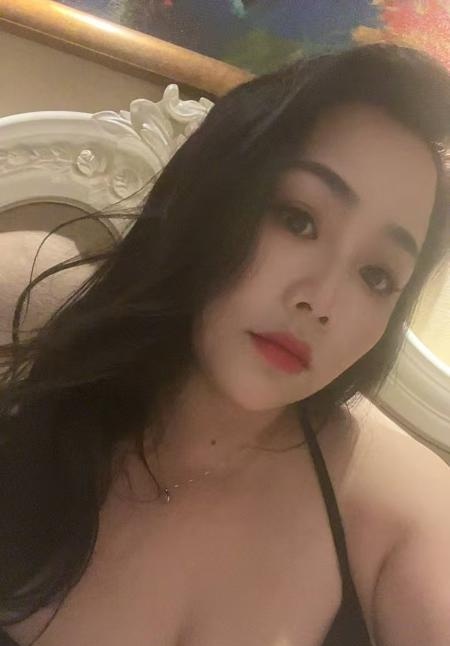 体验巨乳御姐